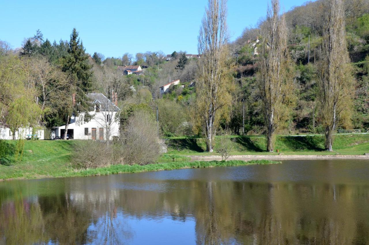 Au Bord De L'Eau Appartement 50 M2 Chambon-sur-Voueize Εξωτερικό φωτογραφία